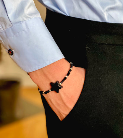 Armband svart och silver